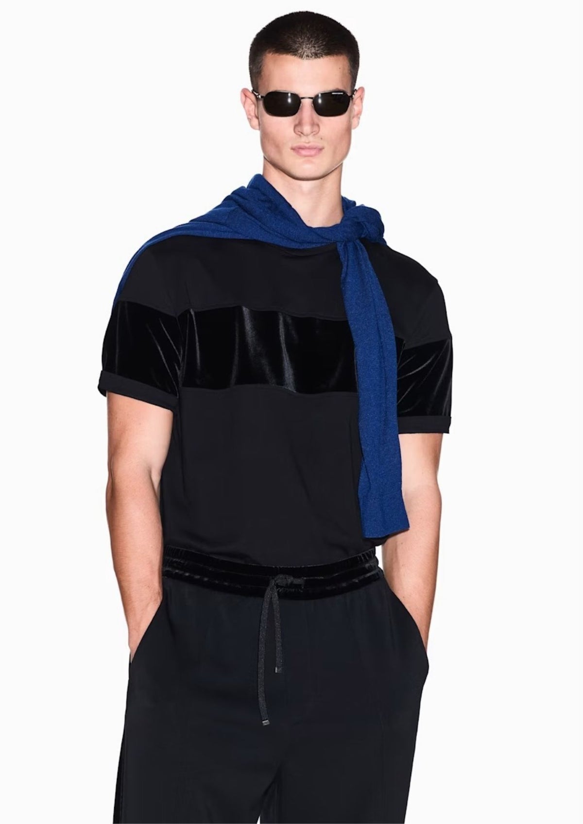 XM003084 AF10356 UC001 ARMANI EXCHANGE