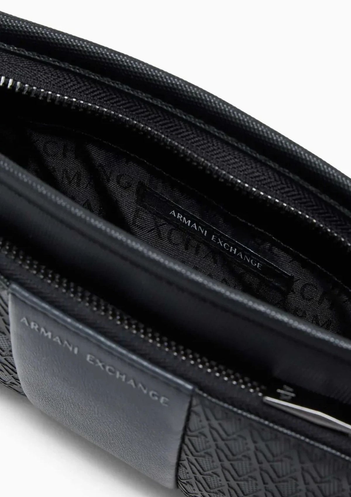 Pochette da uomo Armani Exchange Nera XM003285 AF26691 MC028 ARMANI EXCHANGE