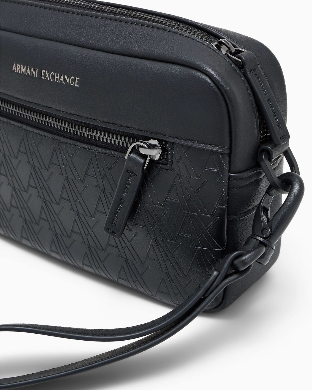 Beauty case effetto pelle con logo in rilievo Nero XM003583 AF26662 UC001 ARMANI EXCHANGE