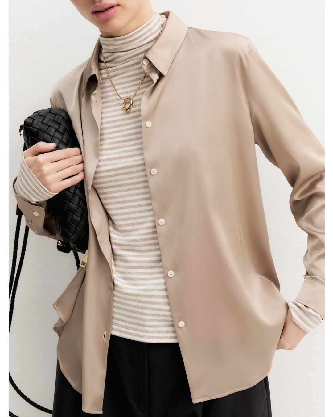 Camicia in raso stretch Emmedro Almond 2625116081200 004 EMME MARELLA