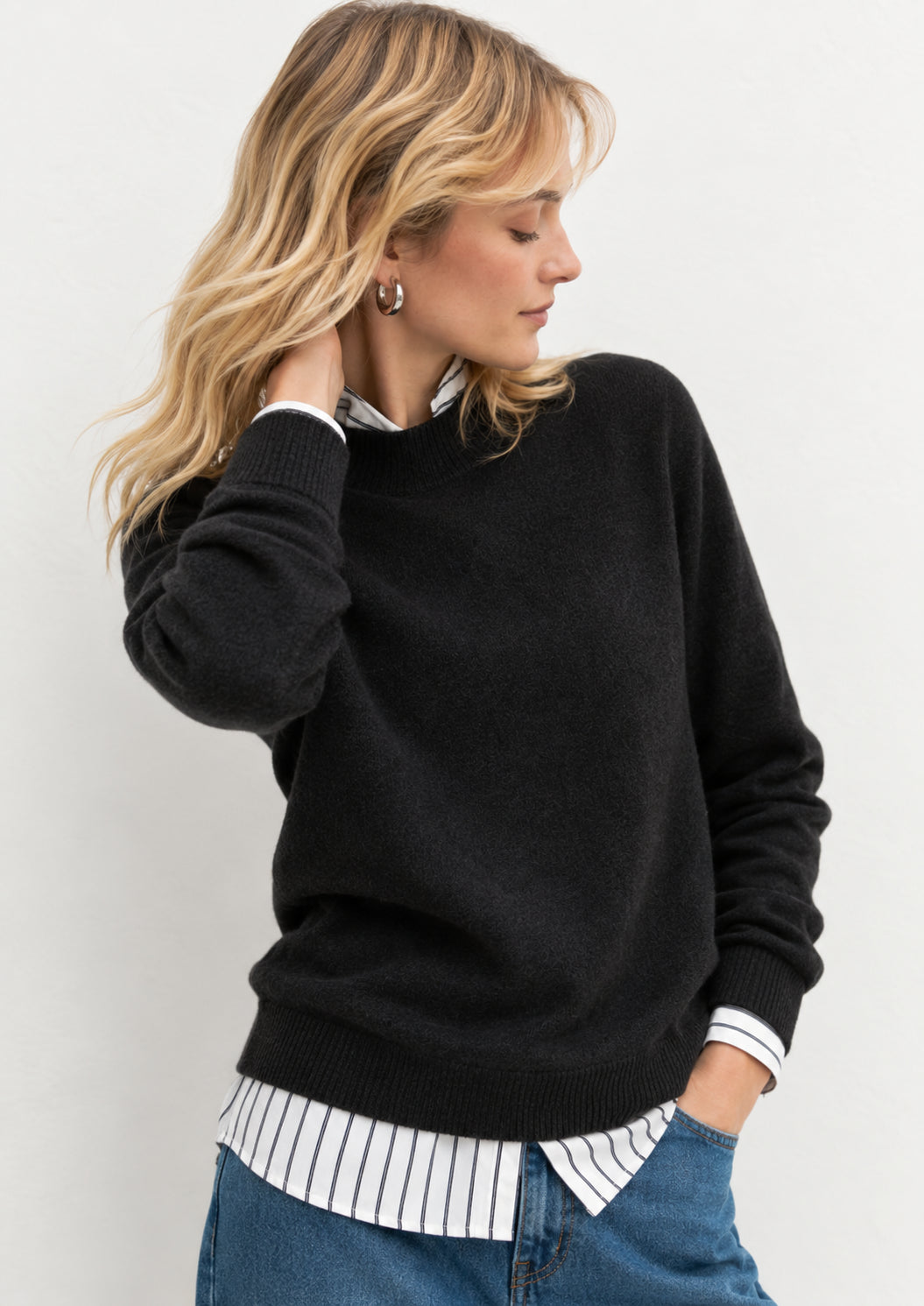 Maglia in misto cashmere Emmnetto Nero 2625366371200 008 EMME MARELLA
