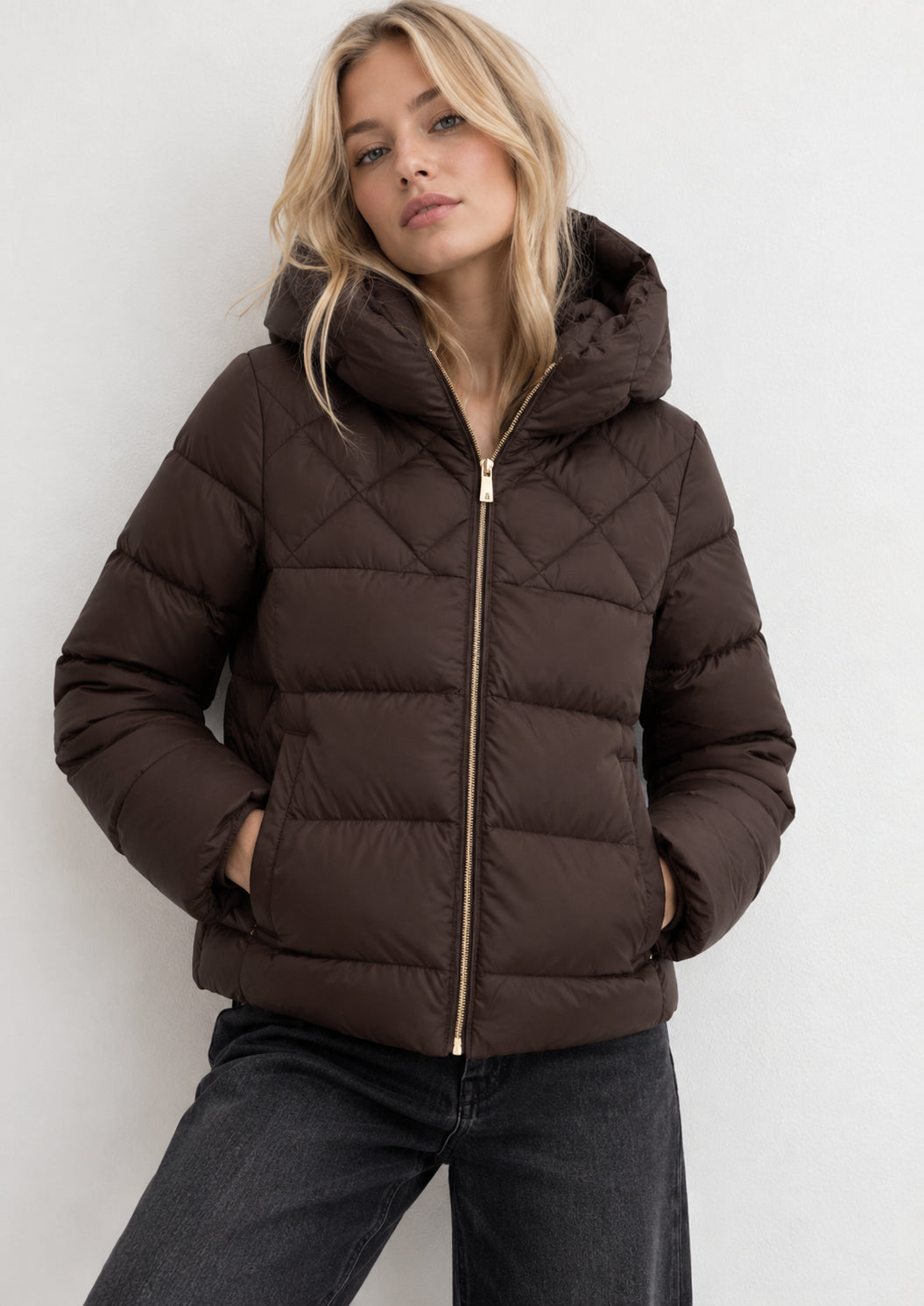 Giubbino in tessuto tecnico Emmalca Marrone 2625486032200 001 EMME MARELLA