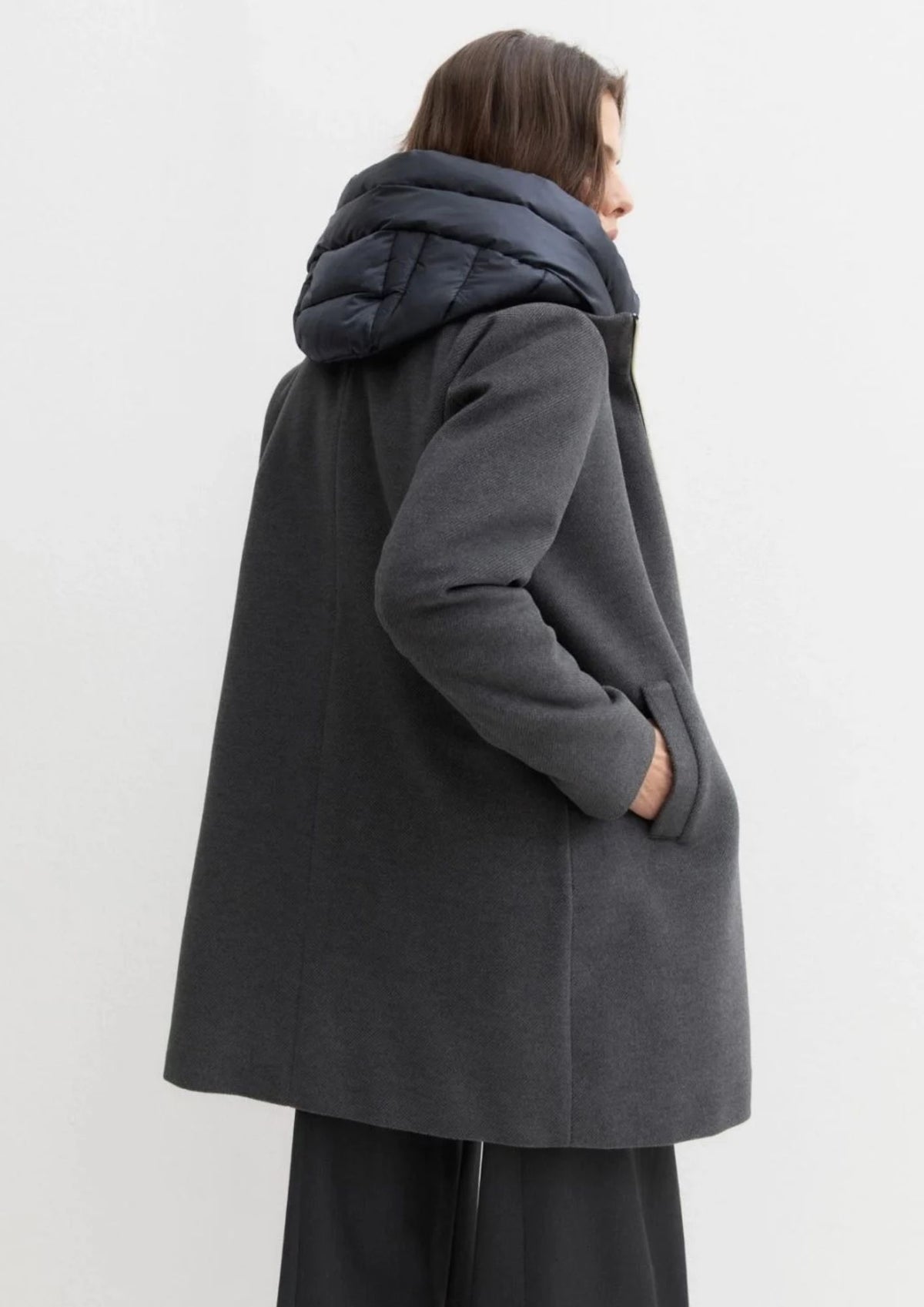 Giubbino in panno soft imbottito con cappuccio Emmbacio Grigio scuro Melnge 2625496102200 011 EMME MARELLA