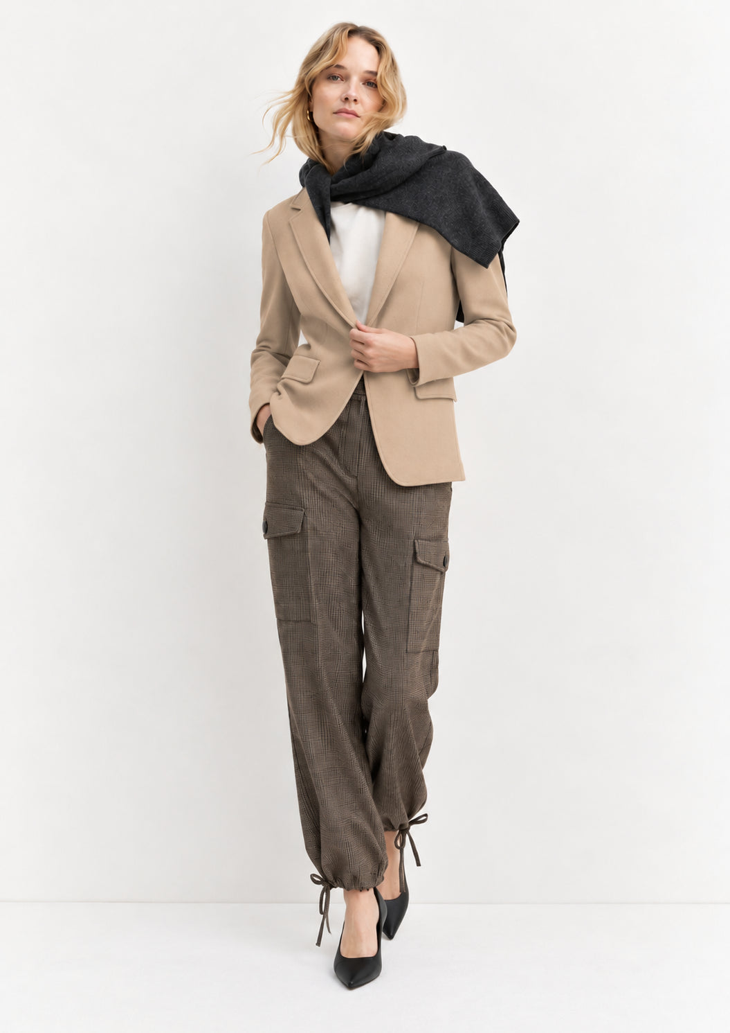 Blazer semi aderente in jersey Emmorche Ecru 2625916041200 001 EMME MARELLA