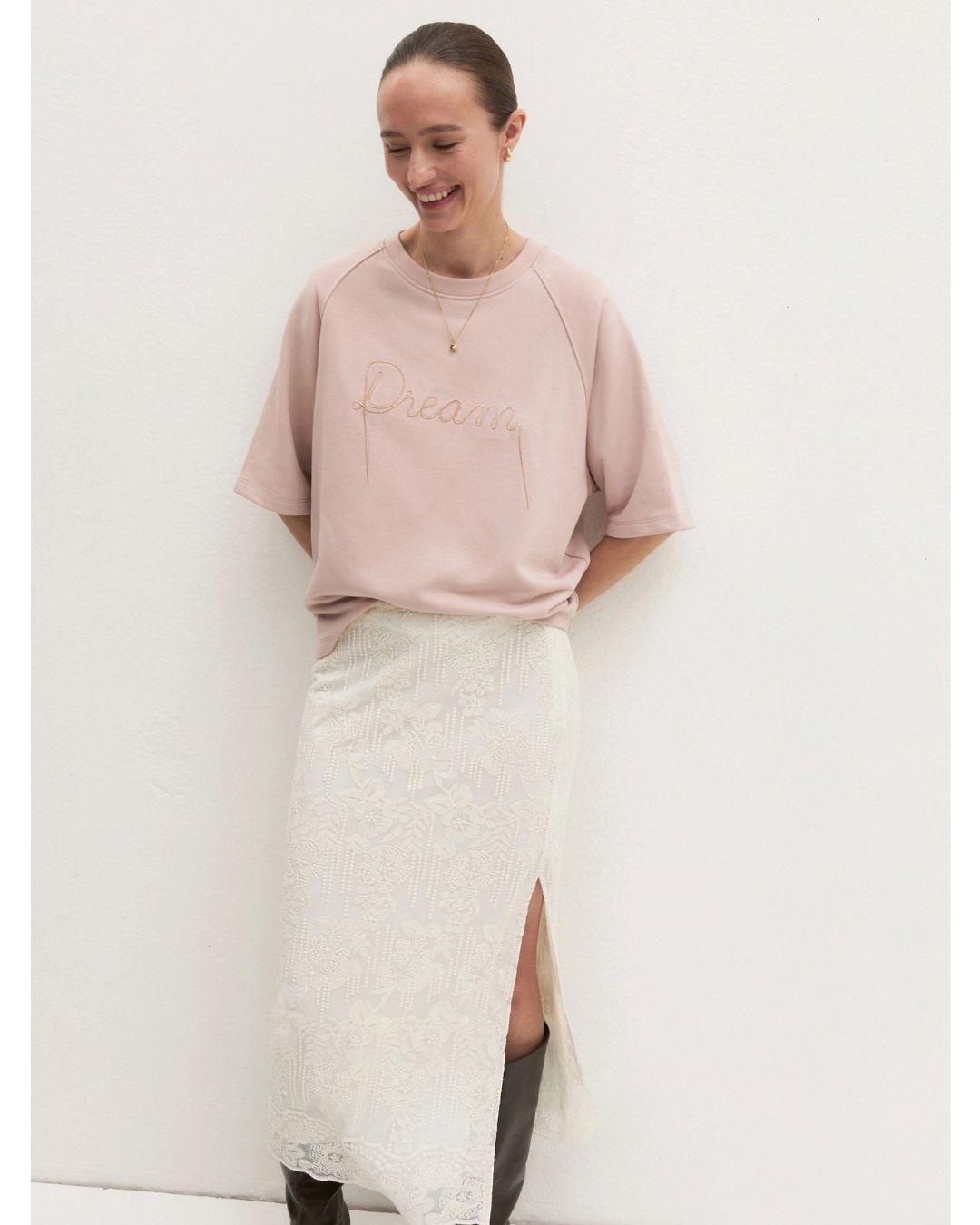 Felpa over con ricamo Rosa polvere 2625926014200 001 EMME MARELLA