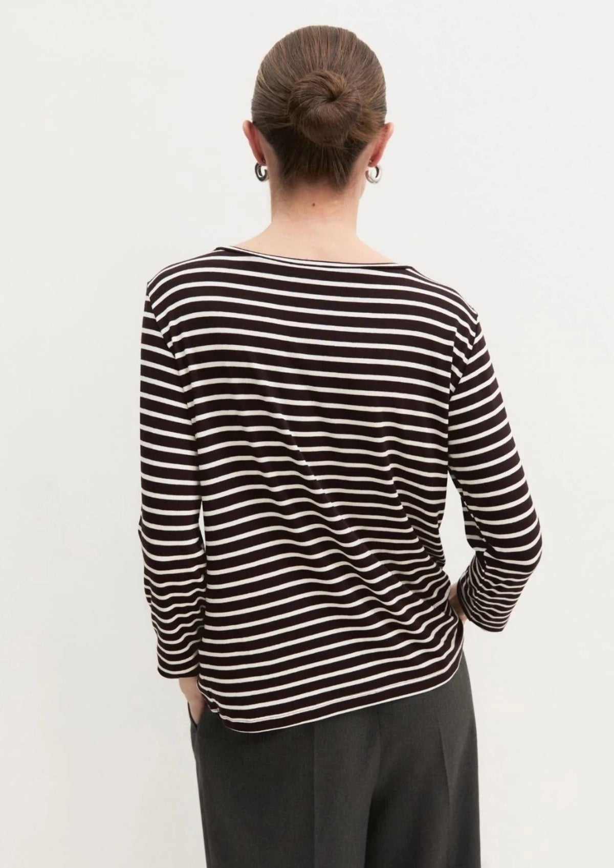 T-shirt in viscosa stretch Emmora Marrone Rigato 2625976021200 002 EMME MARELLA