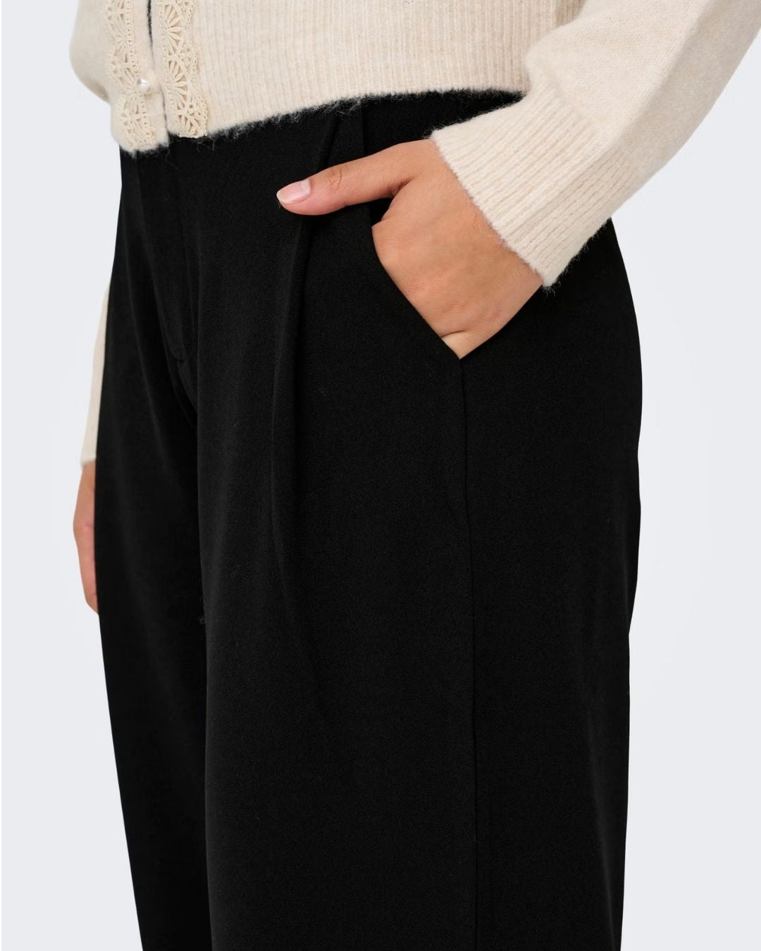 Pantaloni Donna Nero 15330419 Black JACQUELINE DE YONG