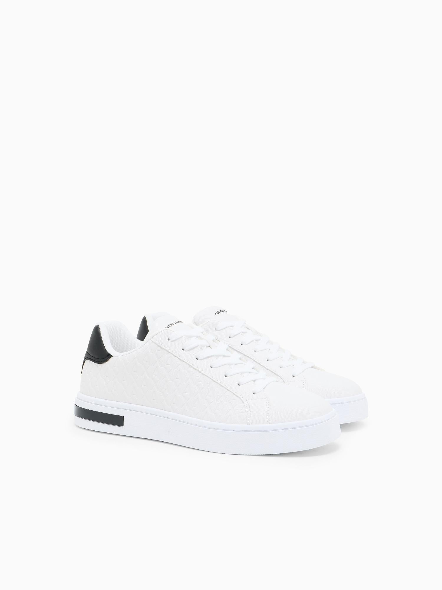 Armani Exchange Scarpe da ginnastica con lacci e logo in rilievo allover Uomo Bianco XM000140 AF11916 M0028 ARMANI EXCHANGE