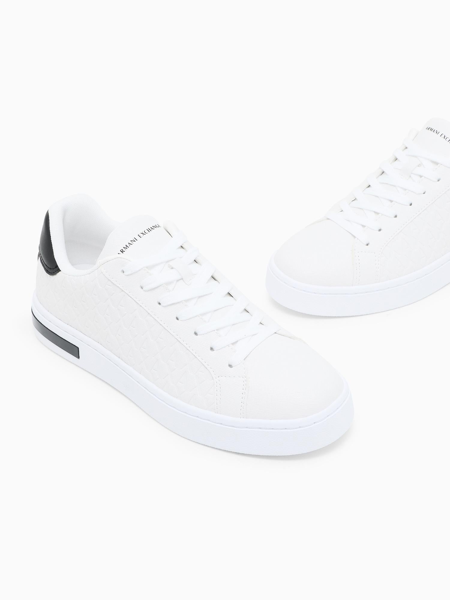 Armani Exchange Scarpe da ginnastica con lacci e logo in rilievo allover Uomo Bianco XM000140 AF11916 M0028 ARMANI EXCHANGE