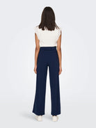 Jacqueline De Yong JDYGEGGO Wide Leg Fit Pantaloni a gamba larga Donna Black Iris 15208430 Black Iris BLACK BUTTONS JACQUELINE DE YONG