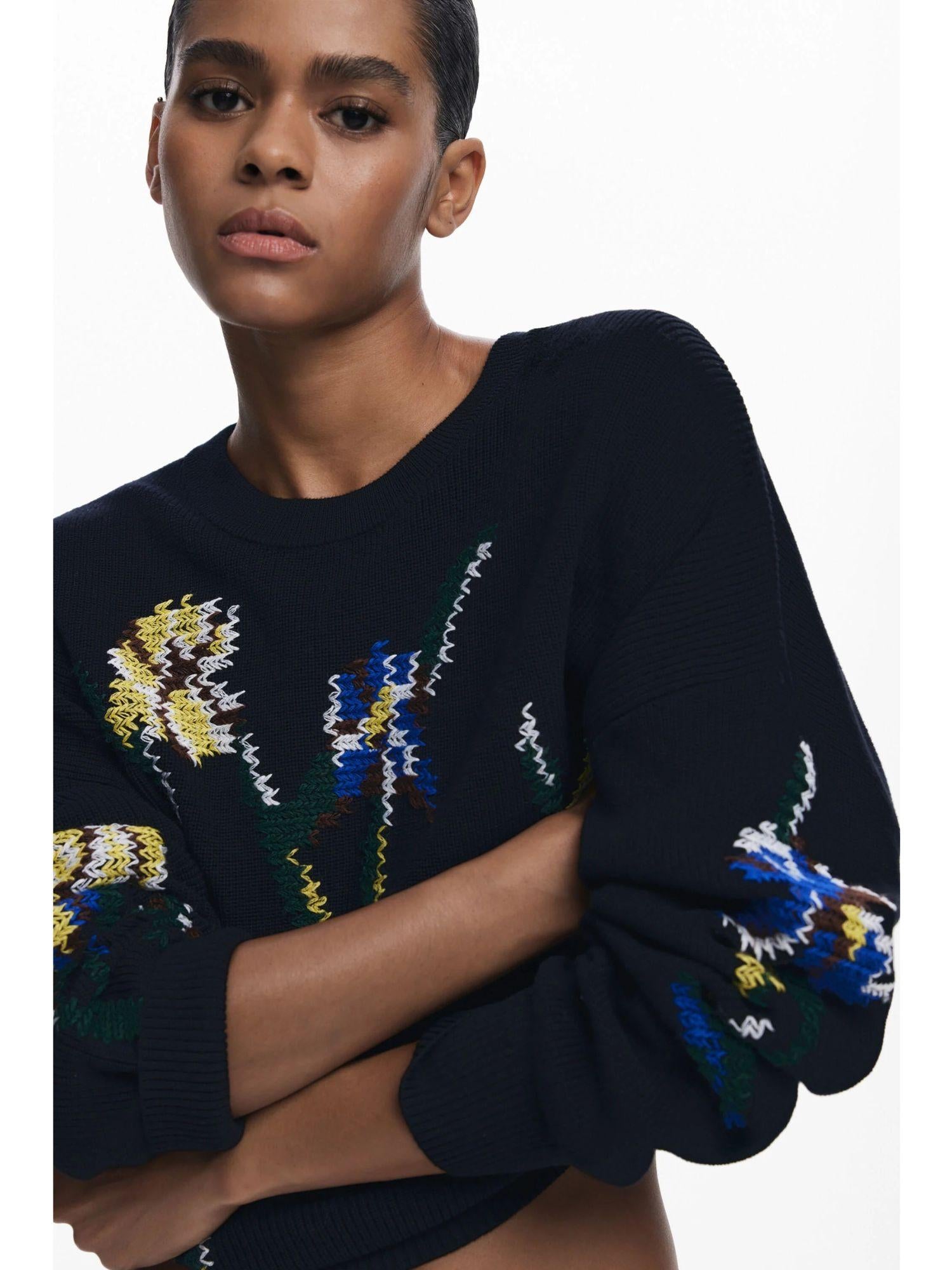 Desigual Maglione jacquard con fiori ricamati Donna Nero 25WWJF36 2000 DESIGUAL