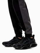 EA7 Emporio Armani Tuta Athletic Colour Block in misto cotone organico ASV Uomo Nero Asfalto 7M000941 AF10377 MC165 EA7 EMPORIO ARMANI
