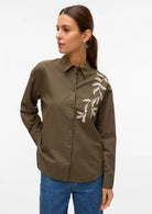Vero Moda Camicia Donna Fern Grape Leaf Birch 10333342 Grape Leaf Birch emb. detail VERO MODA