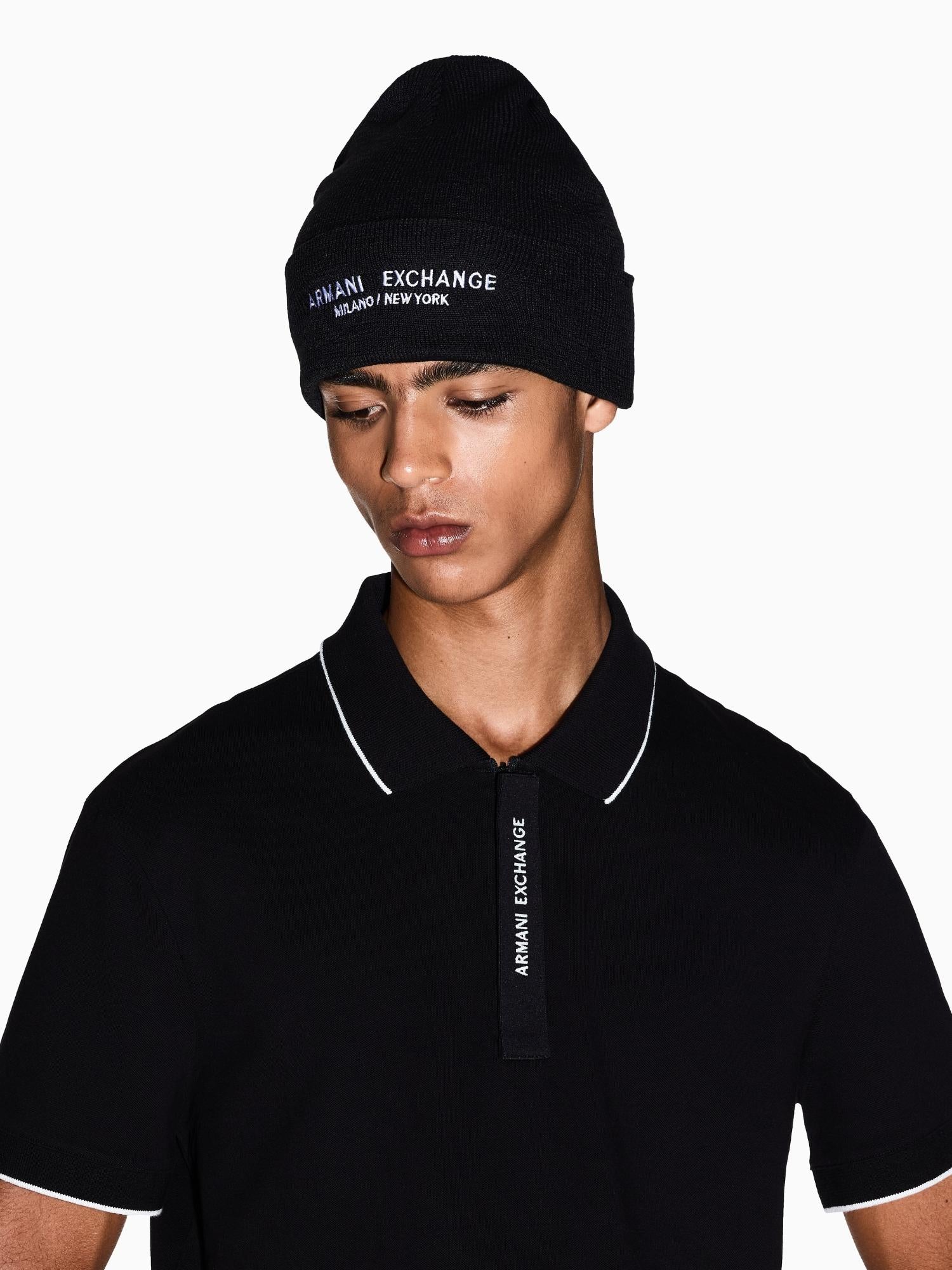 Armani Exchange Cappello Uomo Beanie Milano New York Nero XM001637 AF16950 UC001 ARMANI EXCHANGE