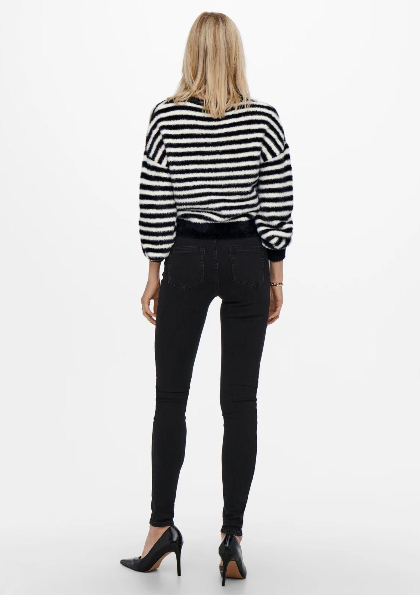 ONLY 15235973Black W. EGRET Pullover