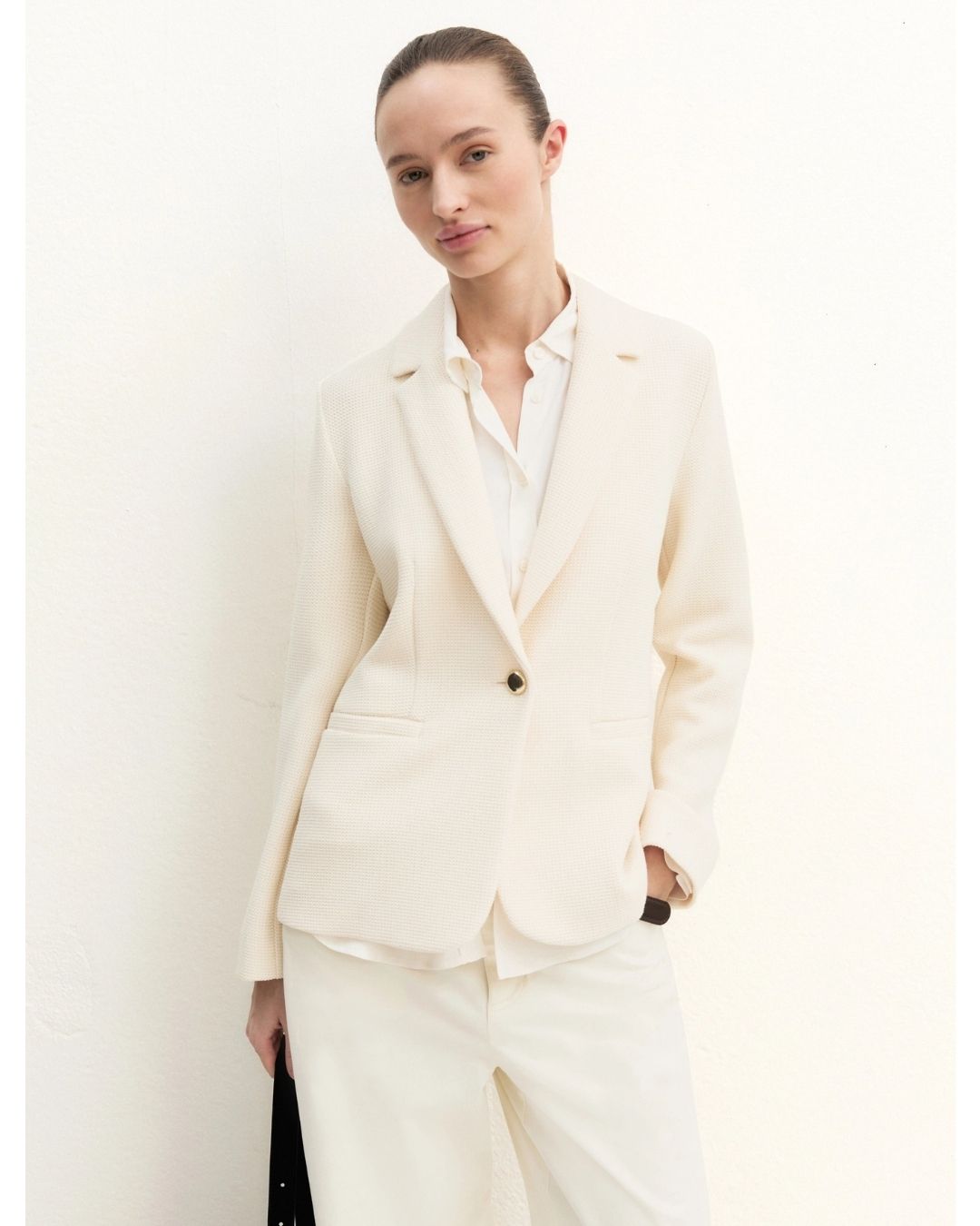 Giacca sfiancata in stuoia stretch Emmaris Bianco Lana 2625046101200 002 EMME MARELLA 