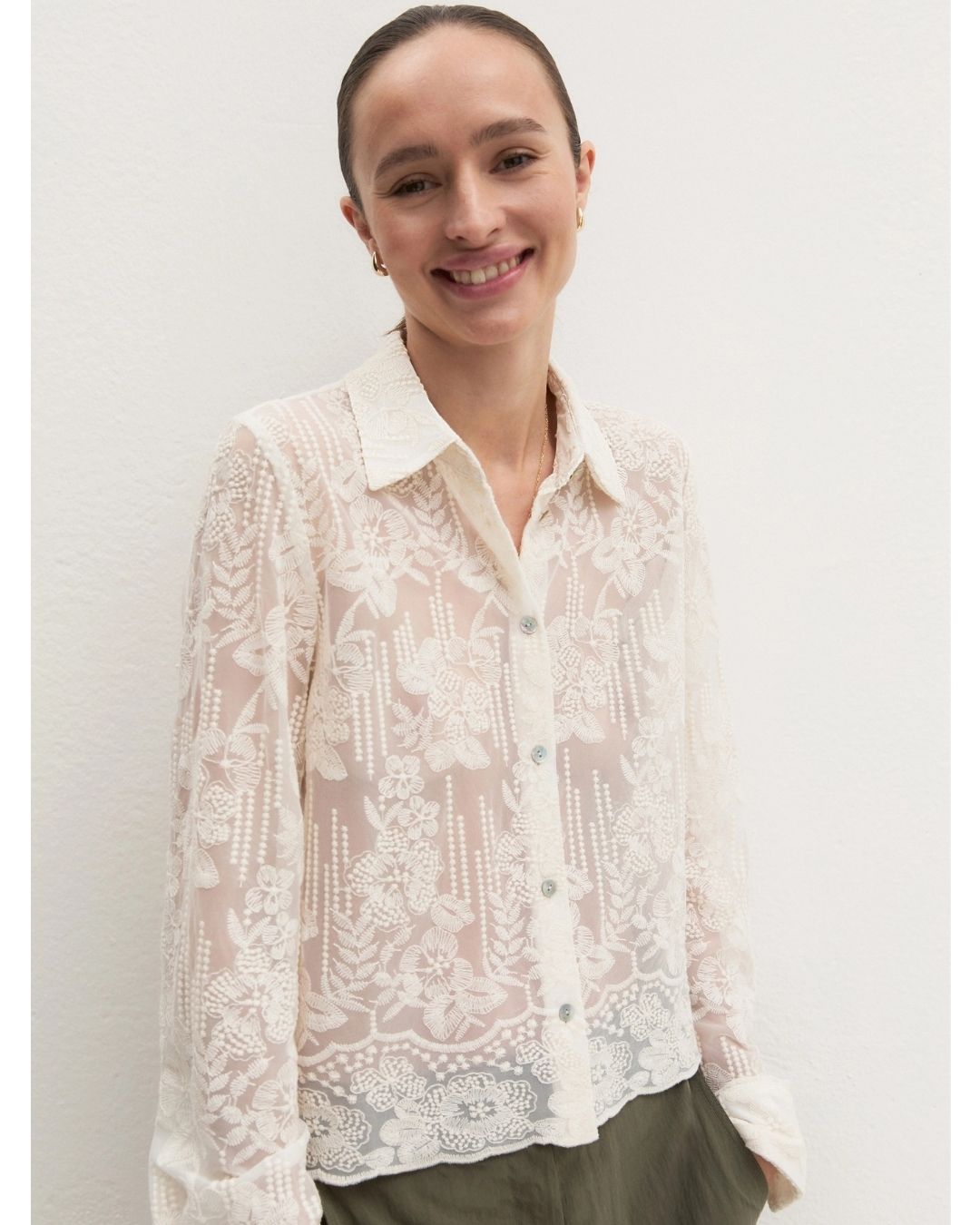 Camicia cropped in tulle ricamato Emmcosetta Bianco lana 2625116044200 001 EMME MARELLA 