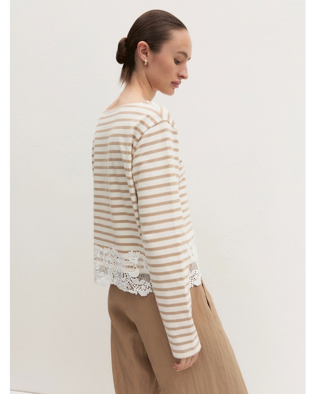 T-shirt con pizzo Emmteiera Naturale 2625976014200 001 EMME MARELLA 