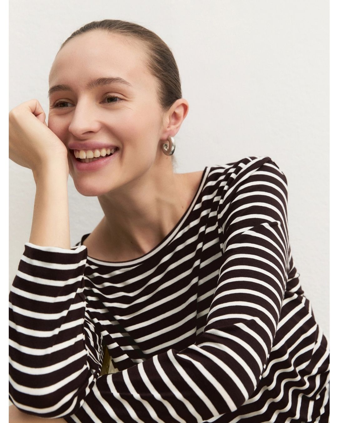 T-shirt in viscosa stretch Marrone 2625976021200 008 EMME MARELLA 