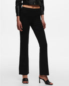 Pantaloni Flared Fit Pretty Donna Nero 15196908 Black JACQUELINE DE YONG 