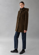 Capospalla realizzato in velluto liscio stretch Amelia 26 Marrone Mill RIW570J F0012 141 RIHUNIK 