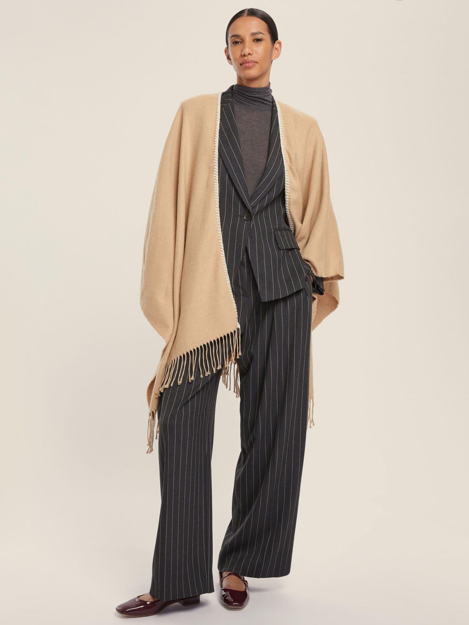 Emme Marella Poncho con frange Donna Heidi Cammello 2525546031200 001 EMME MARELLA 