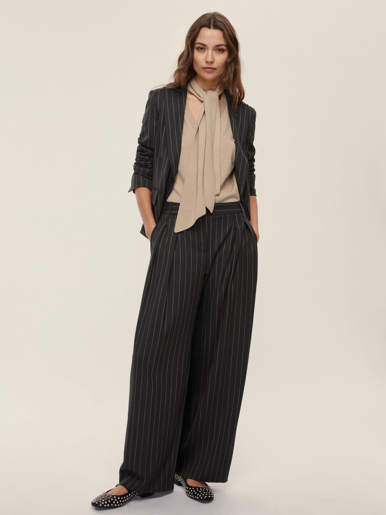 Emme Marella Maglia over con sciarpa Donna Eroico Beige 2525366241200 001 EMME MARELLA 