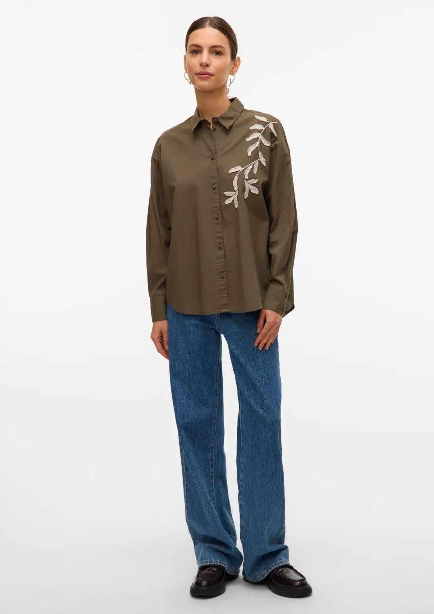 Vero Moda Camicia Donna Fern Grape Leaf Birch 10333342 Grape Leaf Birch emb. detail VERO MODA 